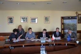 podpisanie Aneksu do Umowy o dofinansowanie Projektu „Program poprawy czystości zlewni rzeki Wisłoki – Etap II